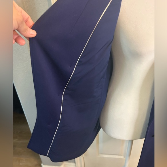 💙Anne Klein Navy Double-Breasted Blazer w/Pockets and Decorative Silver Buttons - Picture 14 of 17